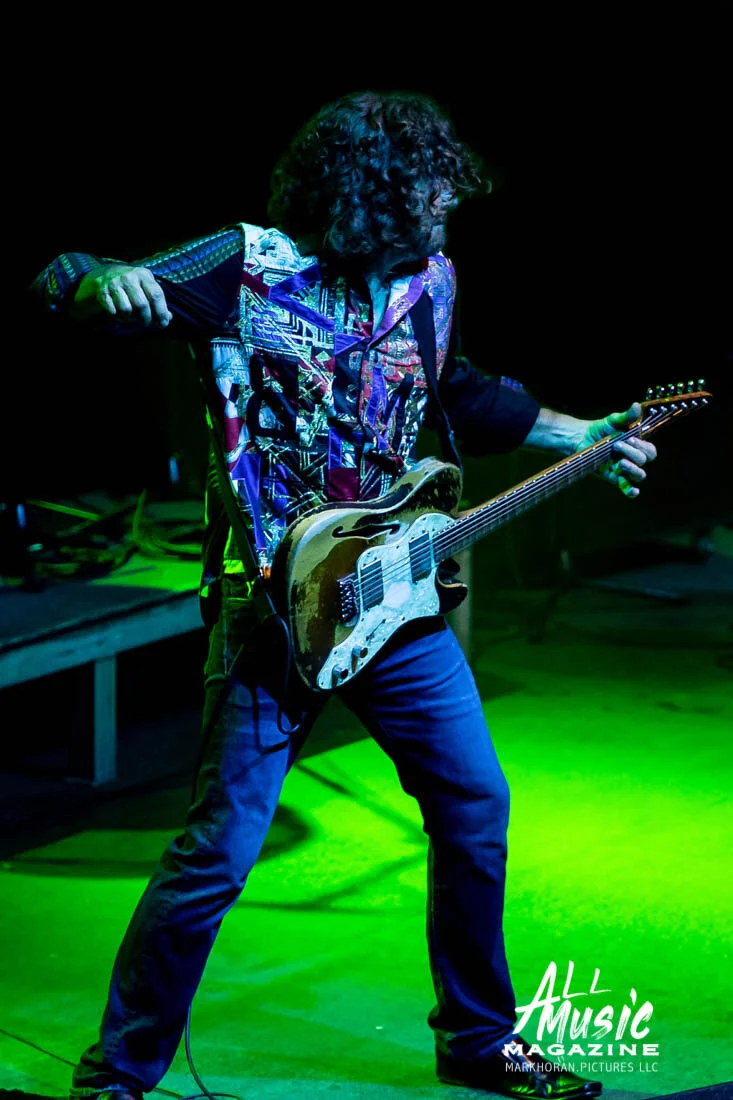 Tab Benoit