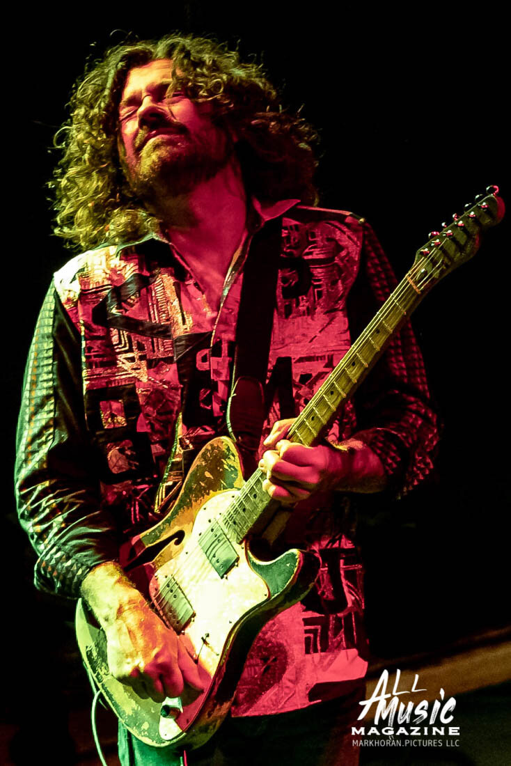 Tab Benoit