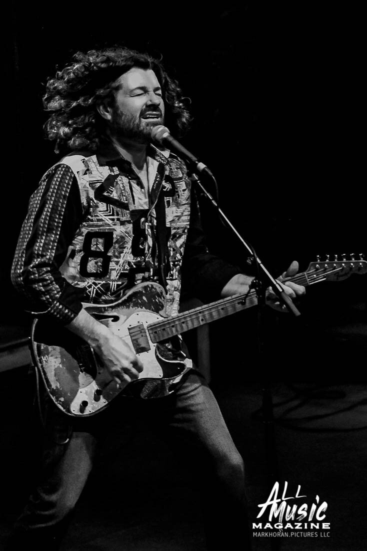 Tab Benoit