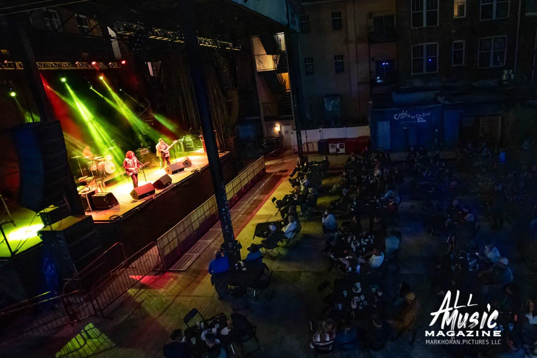 Tab Benoit