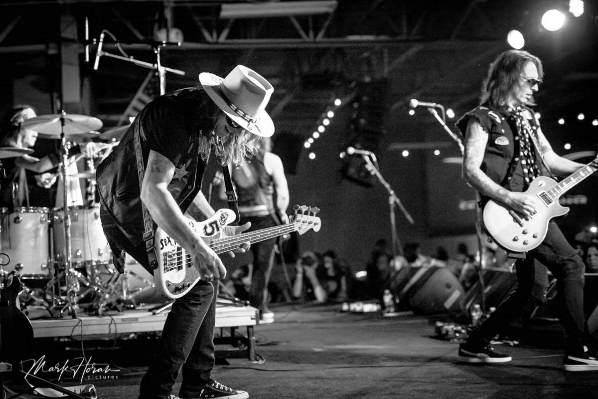 LA Guns