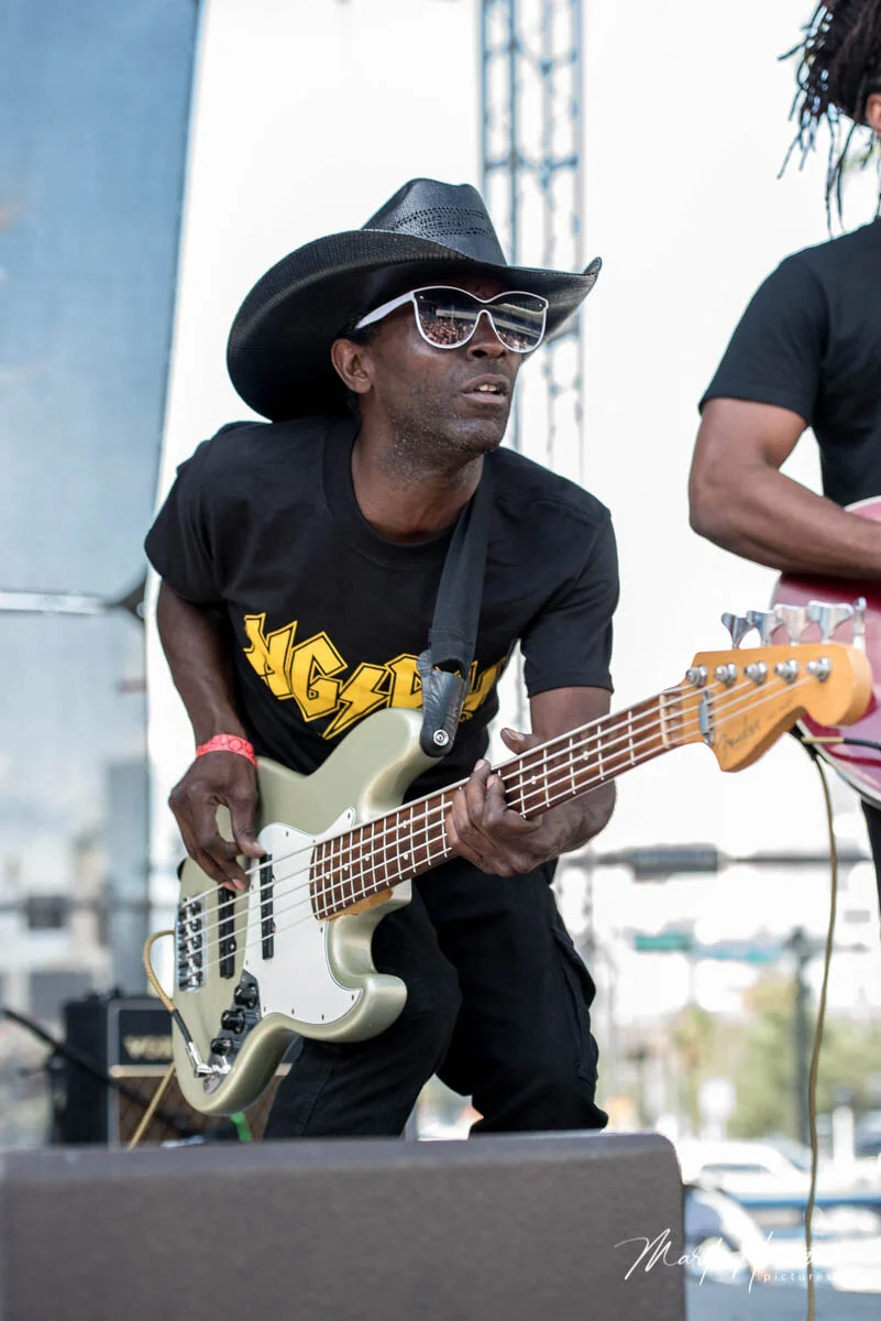 Ayron Jones