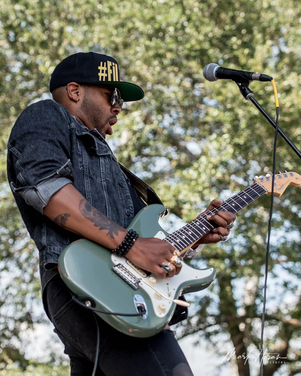 Ayron Jones