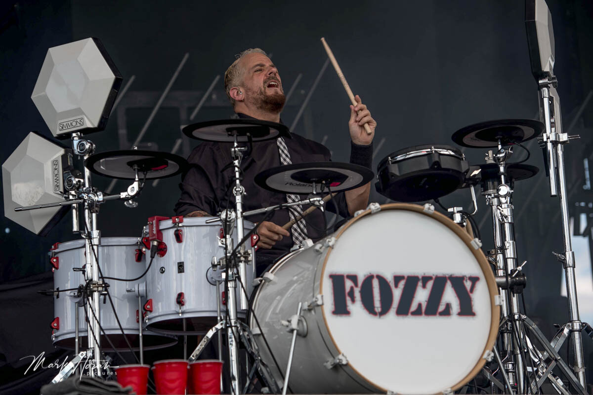 Fozzy