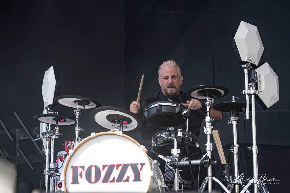 Fozzy