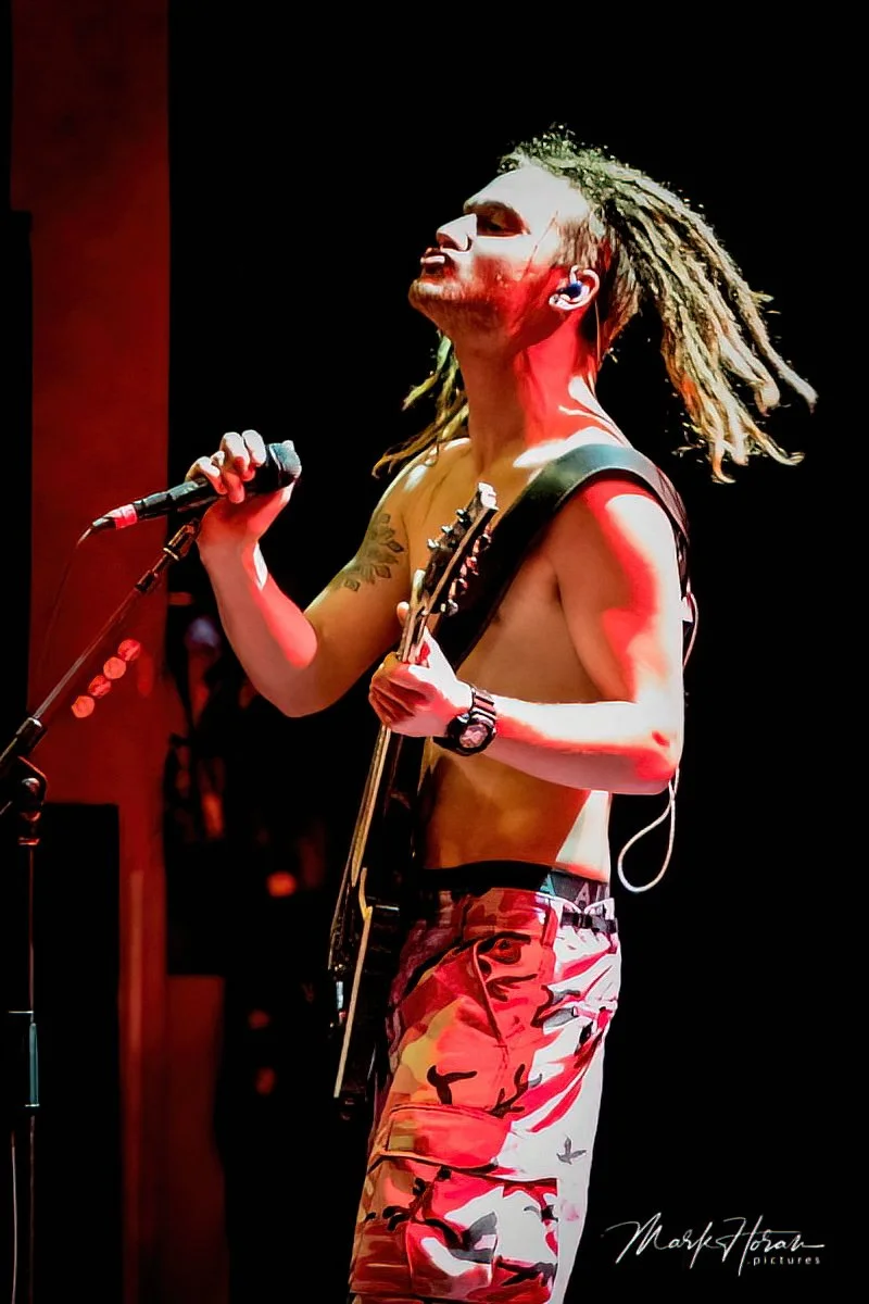 Alien Weaponry