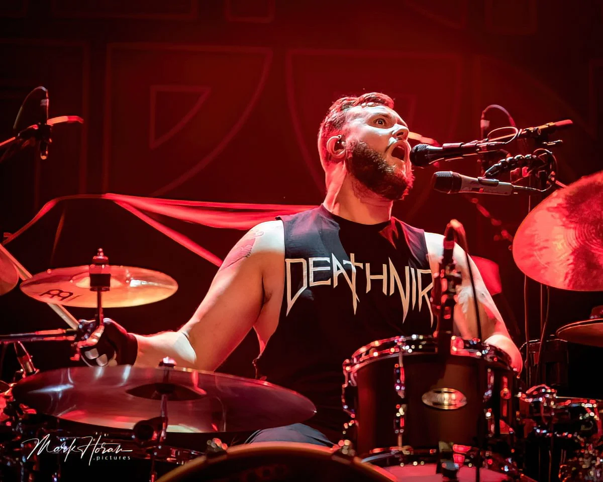 Alien Weaponry