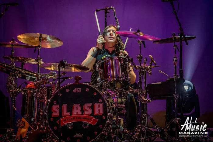 Slash Featuring Myles Kennedy and the Conspirators