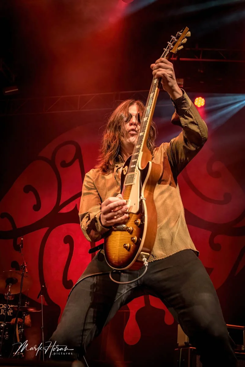 Dirty Honey