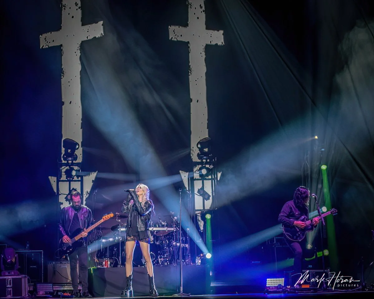 Taylor Momsen and The Pretty Reckless
