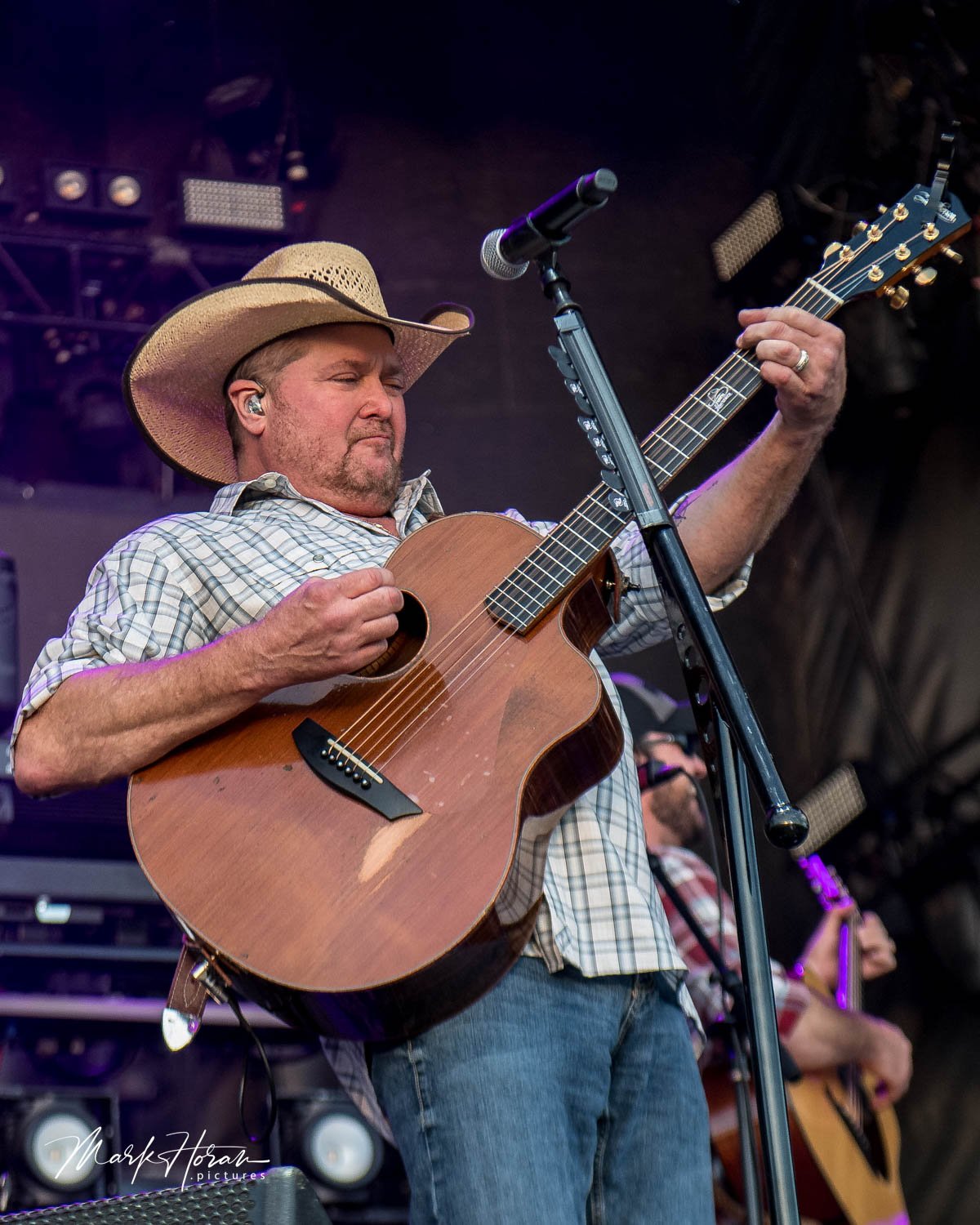 Tracy Lawrence