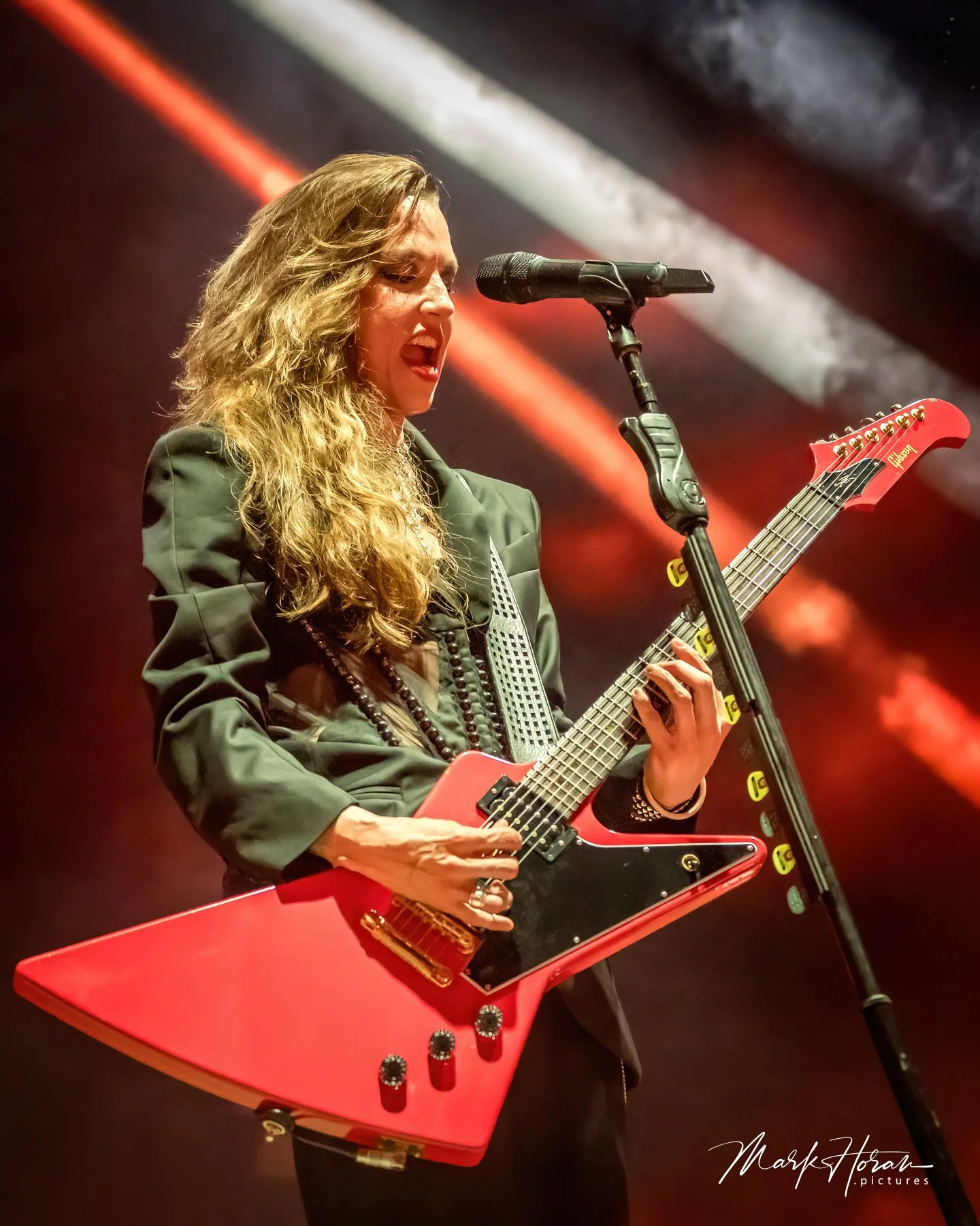 Lzzy Hale at MidFlorida Credit Union Amphitheater in Tampa, Florida 8-1-2024