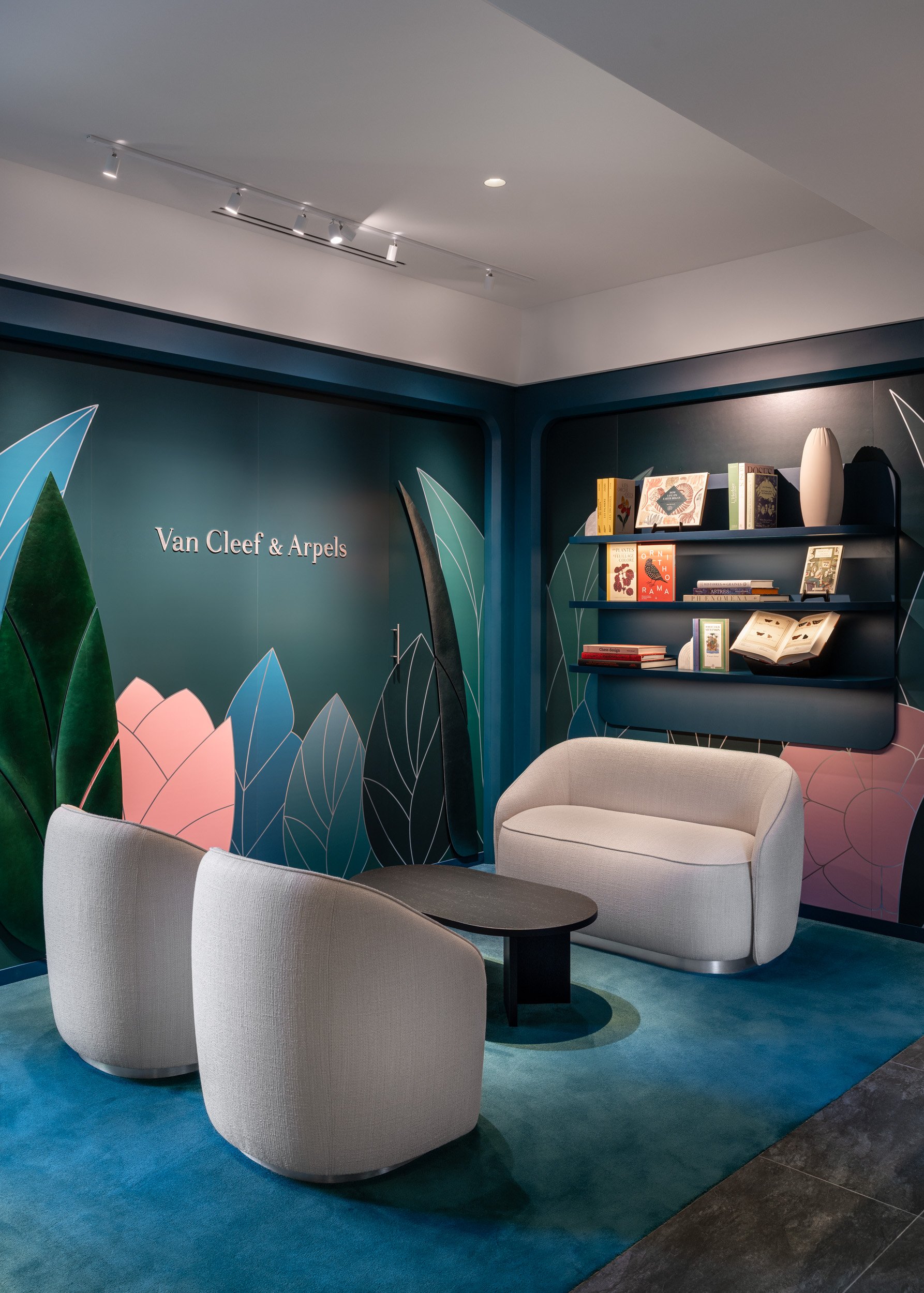 VCA - Boutique Sèvres-5.jpg