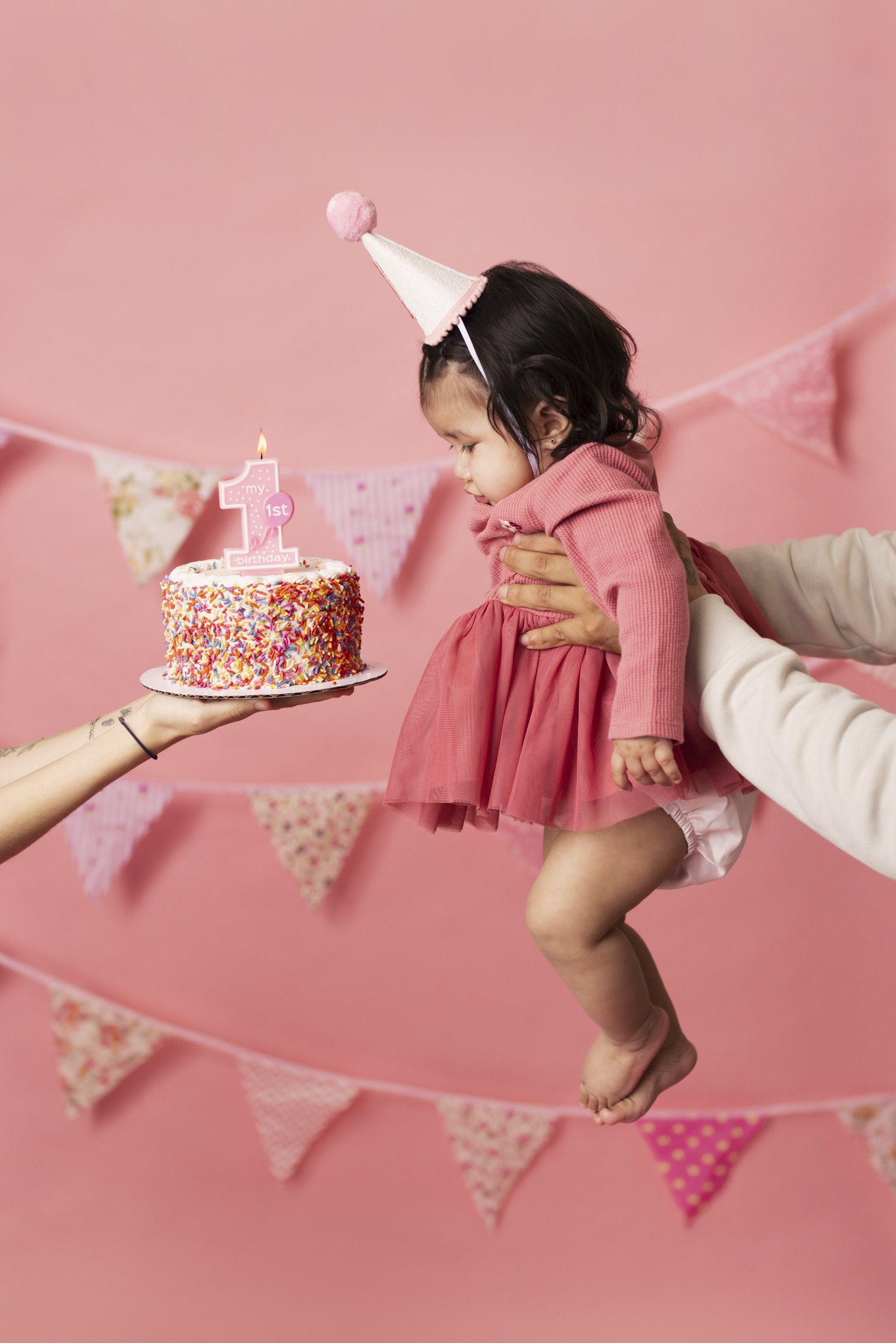 2026_3-27_Valentina_Cakesmash_WEB_01.jpg