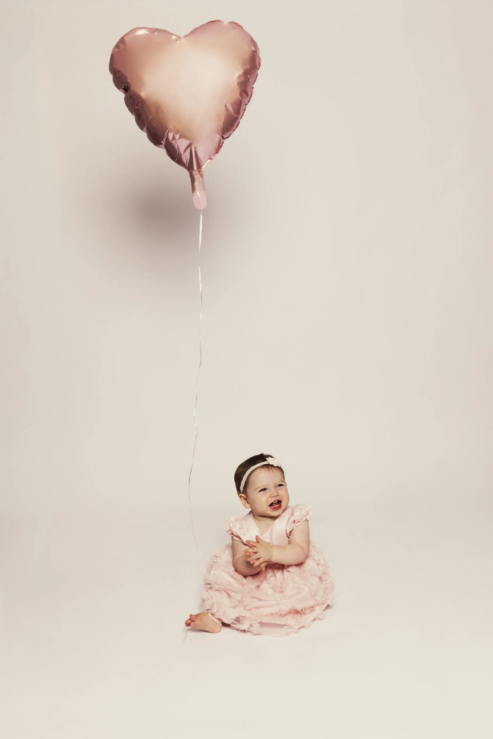2026_7-26_Ella_CakeSmash_WEB_24.jpg