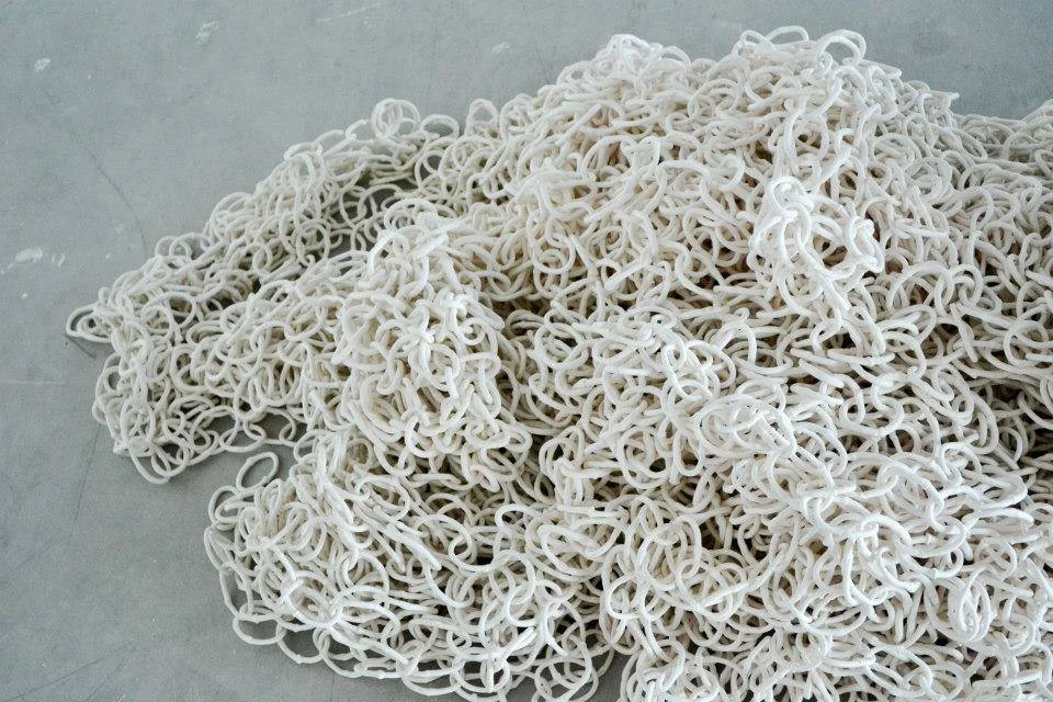 View of porcelain chain-links