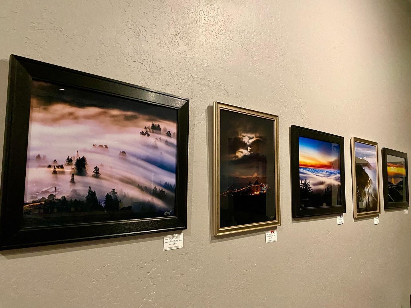 IVB is lucky to have an ongoing art show with @reinocruzphotography at the taproom. He takes beautiful photographs all around the Bay Area. Let a staff member know if you are interested in purchasing any of the prints. 

#brewery #beer #taproom #craf