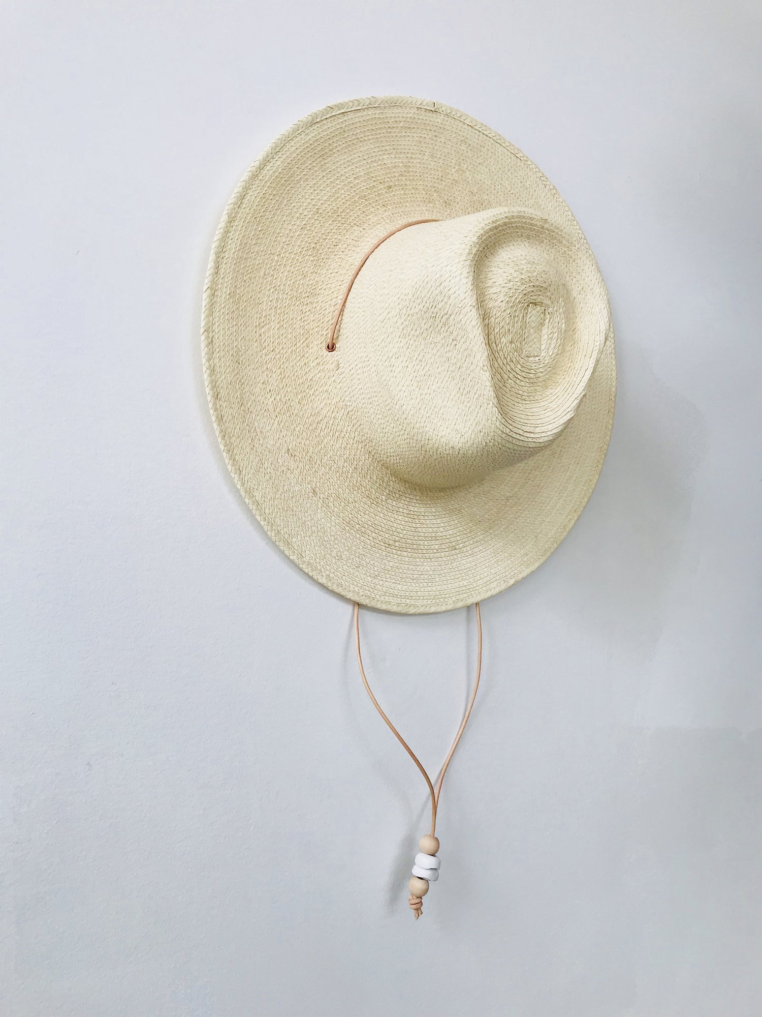 Desert Sun Hat - Natural Guatemalan Palm — West Perro display picture 3