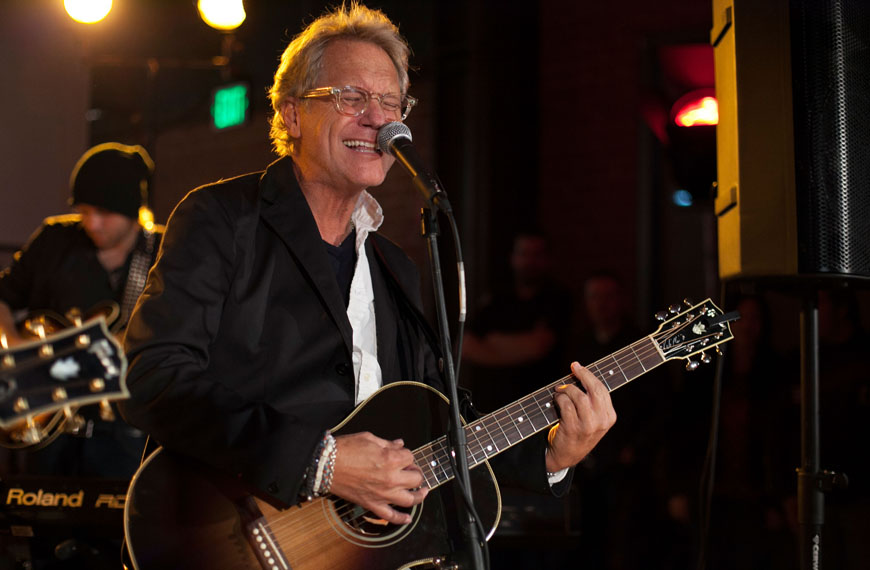 Gerry Beckley - Apple Music