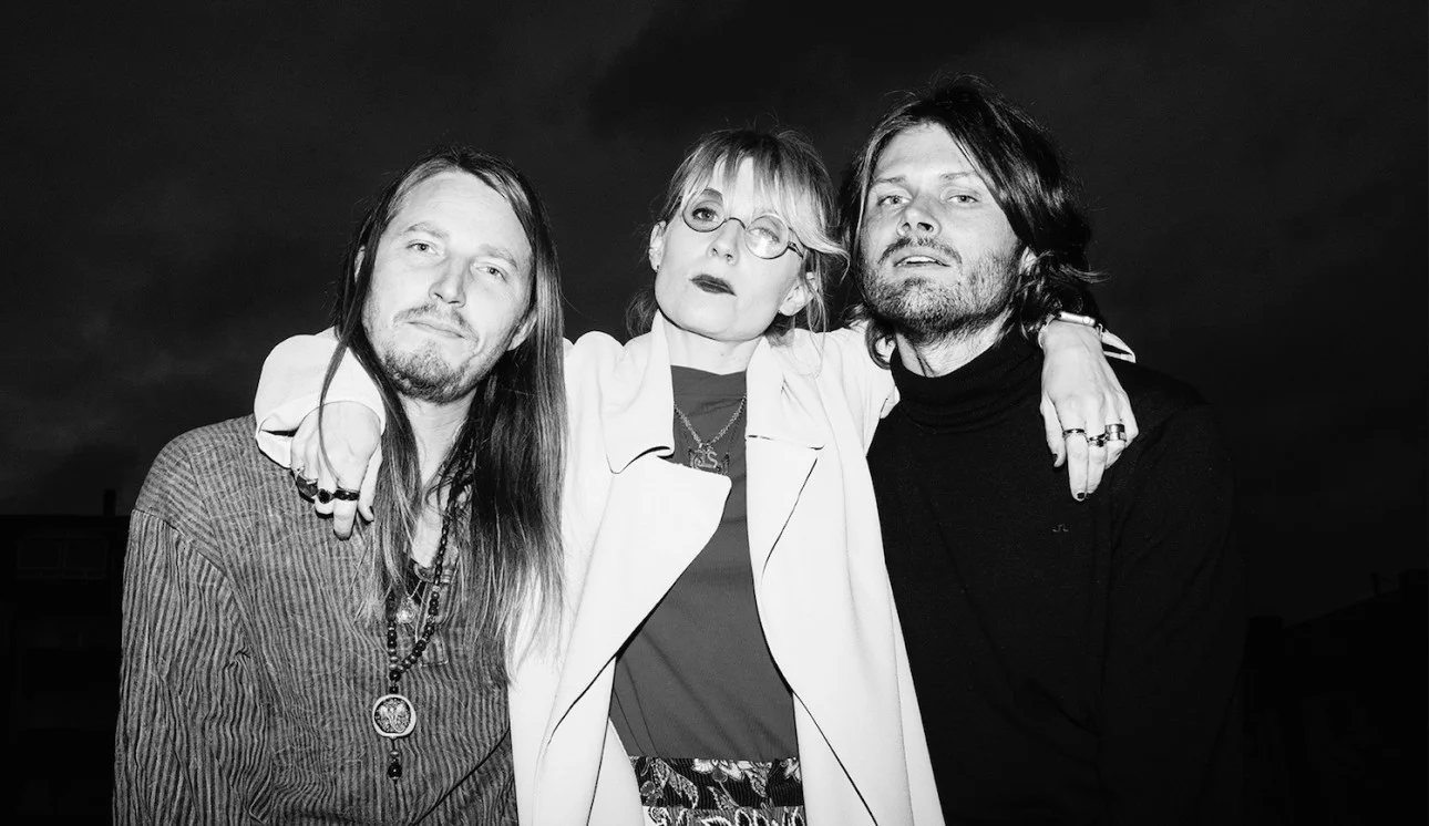 ViVii Release New Single "And Tragic"