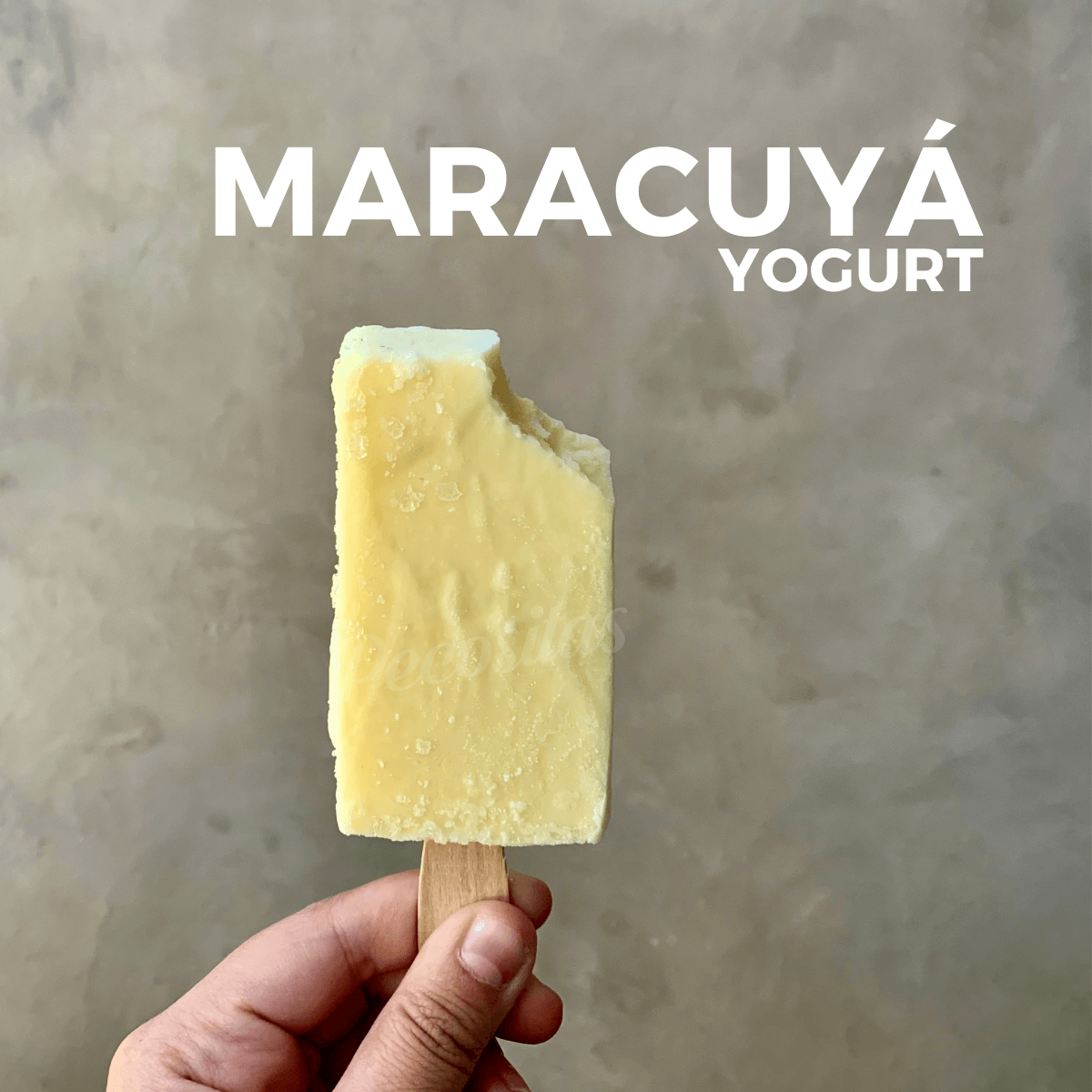  Helado de Yogurt con Maracuyá de PuraFruta 100% Natural.   Paleta de 90 Gramos.   