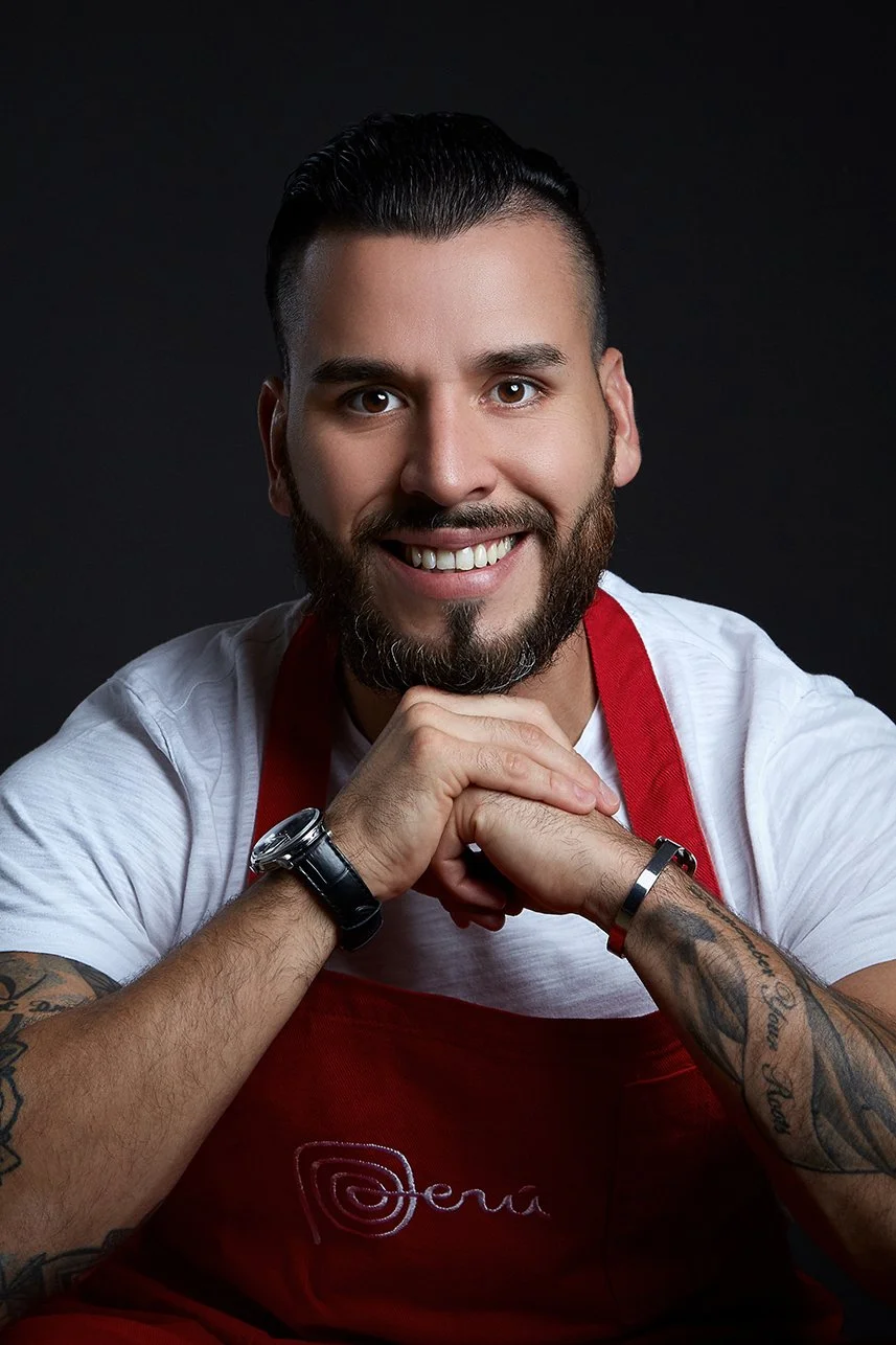 CHEF ROBERTO5384-LR.jpg