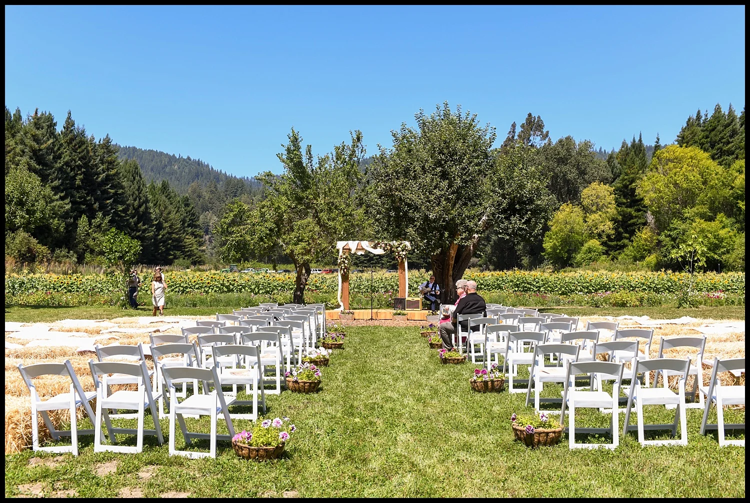 ParkysPicsHumboldtCountyWeddingBeauPreGolfCourse_0077.jpg