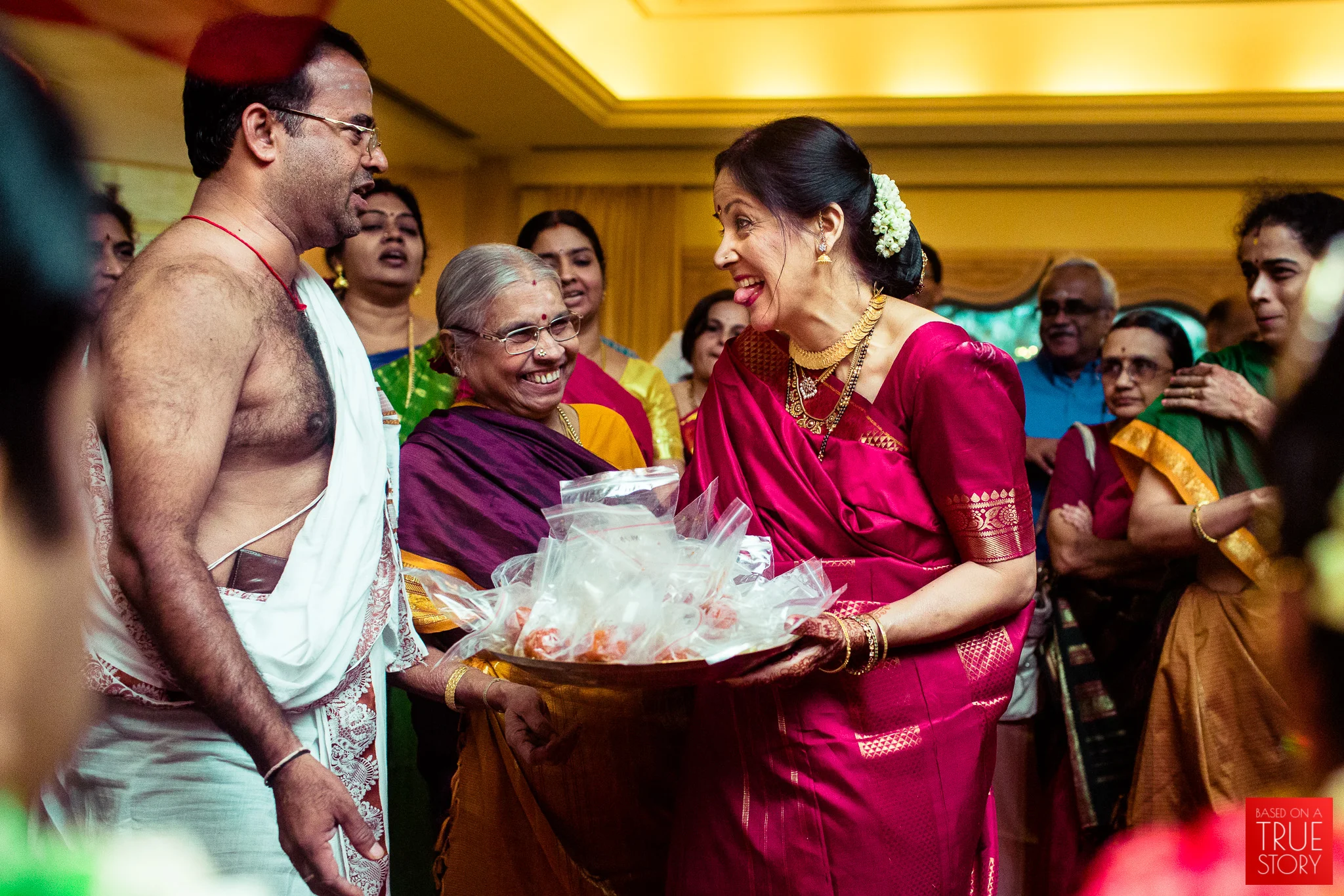 candid-wedding-photographers-bangalore-0017.jpg