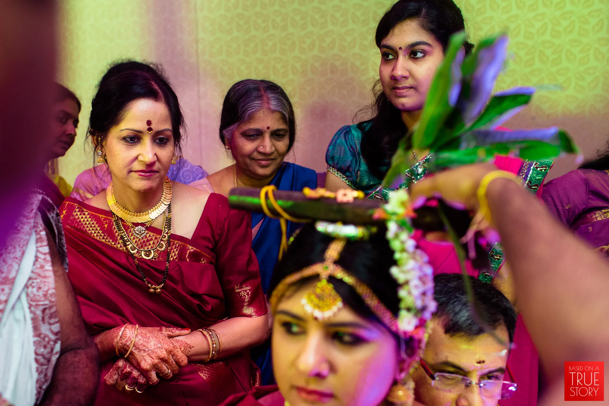 candid-wedding-photographers-bangalore-0041.jpg