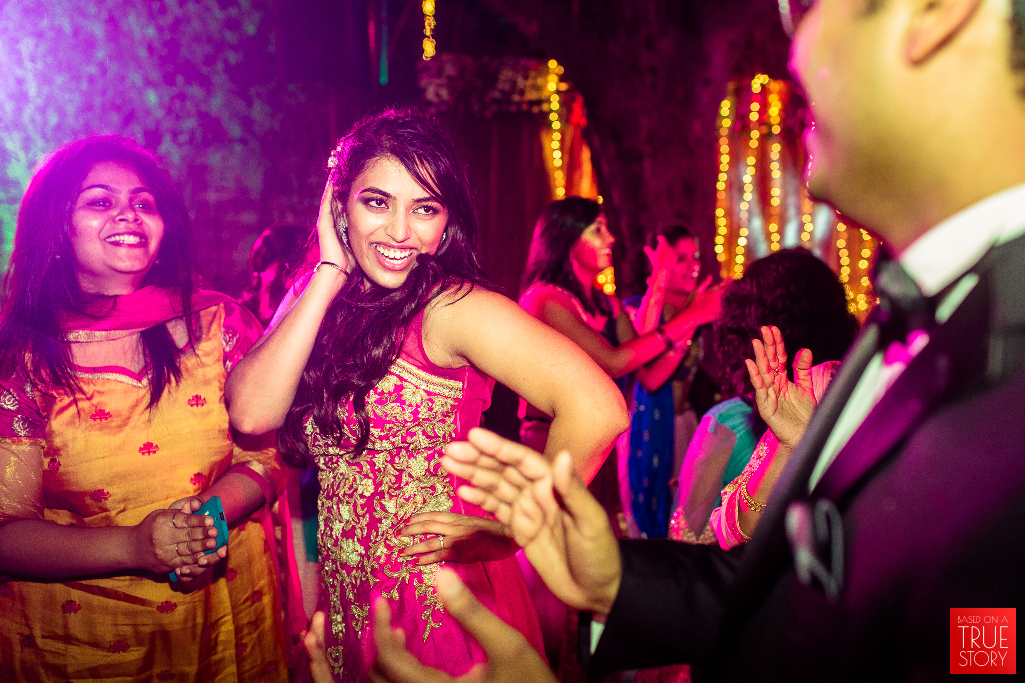 candid-wedding-photographers-bangalore-0010.jpg