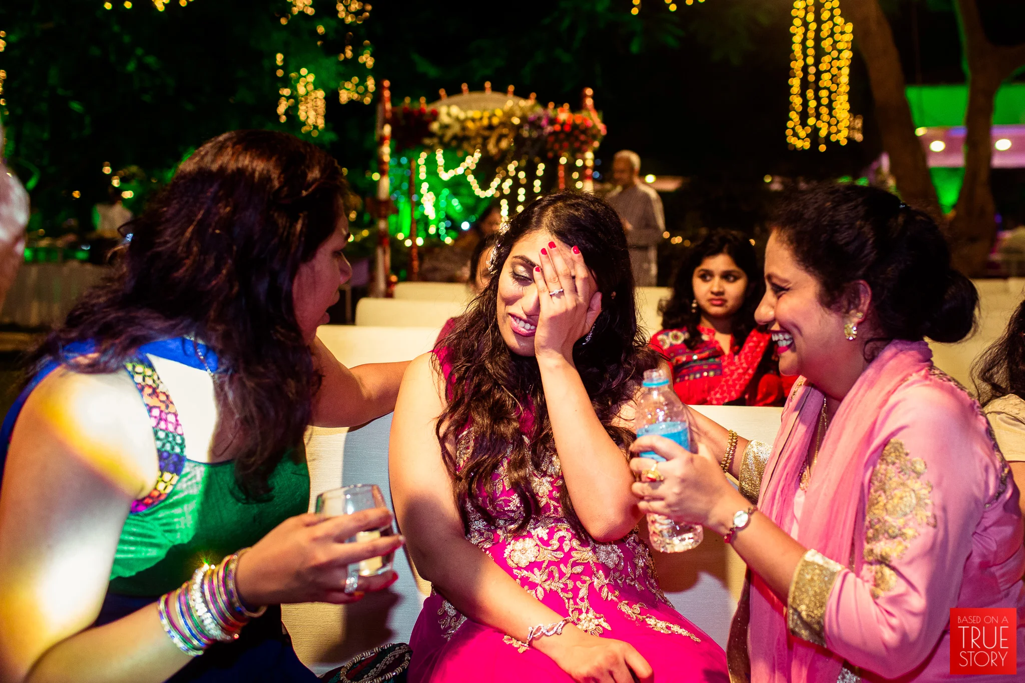 candid-wedding-photographers-bangalore-0016.jpg