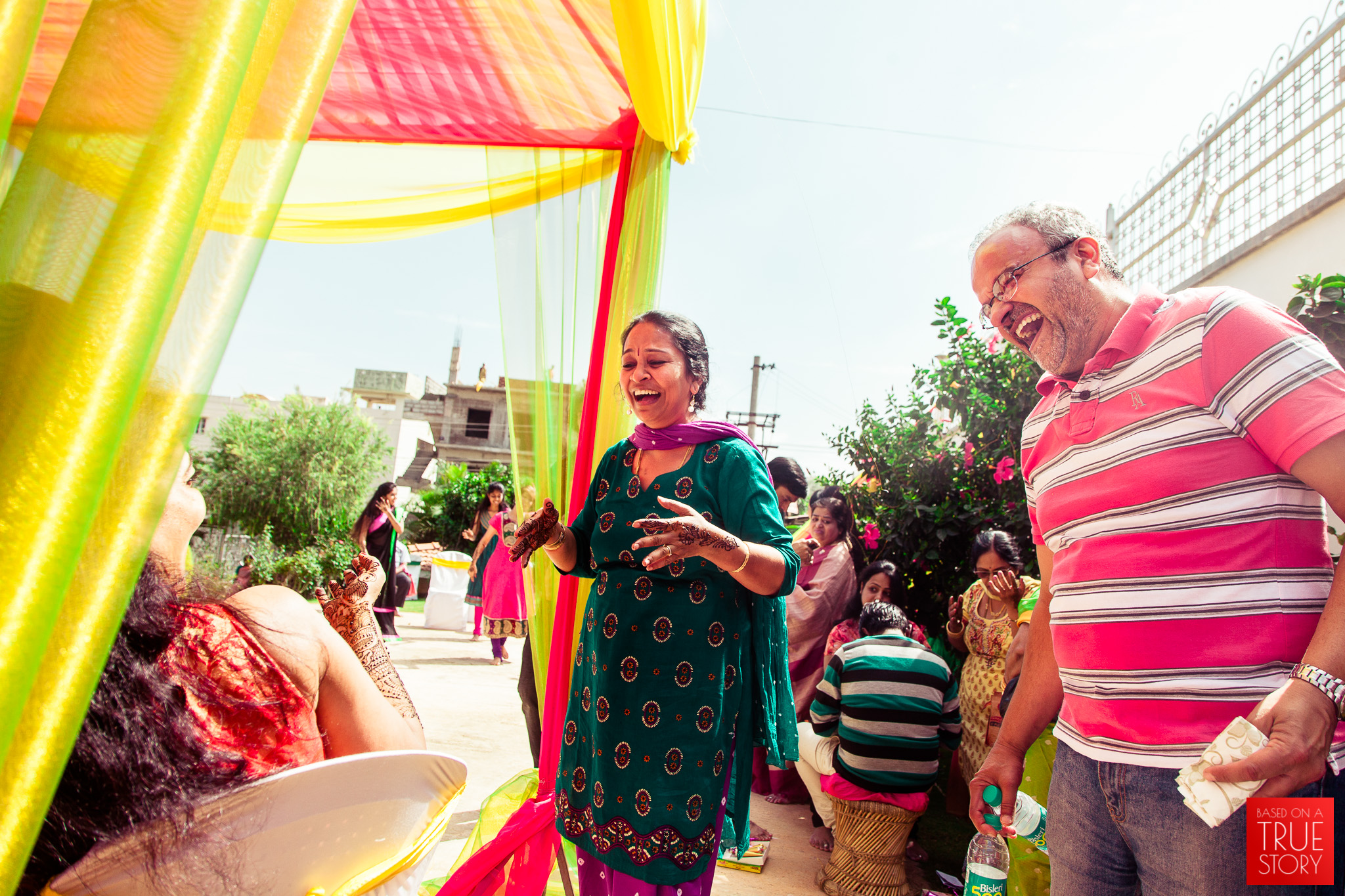 candid-wedding-photographers-bangalore-0020.jpg