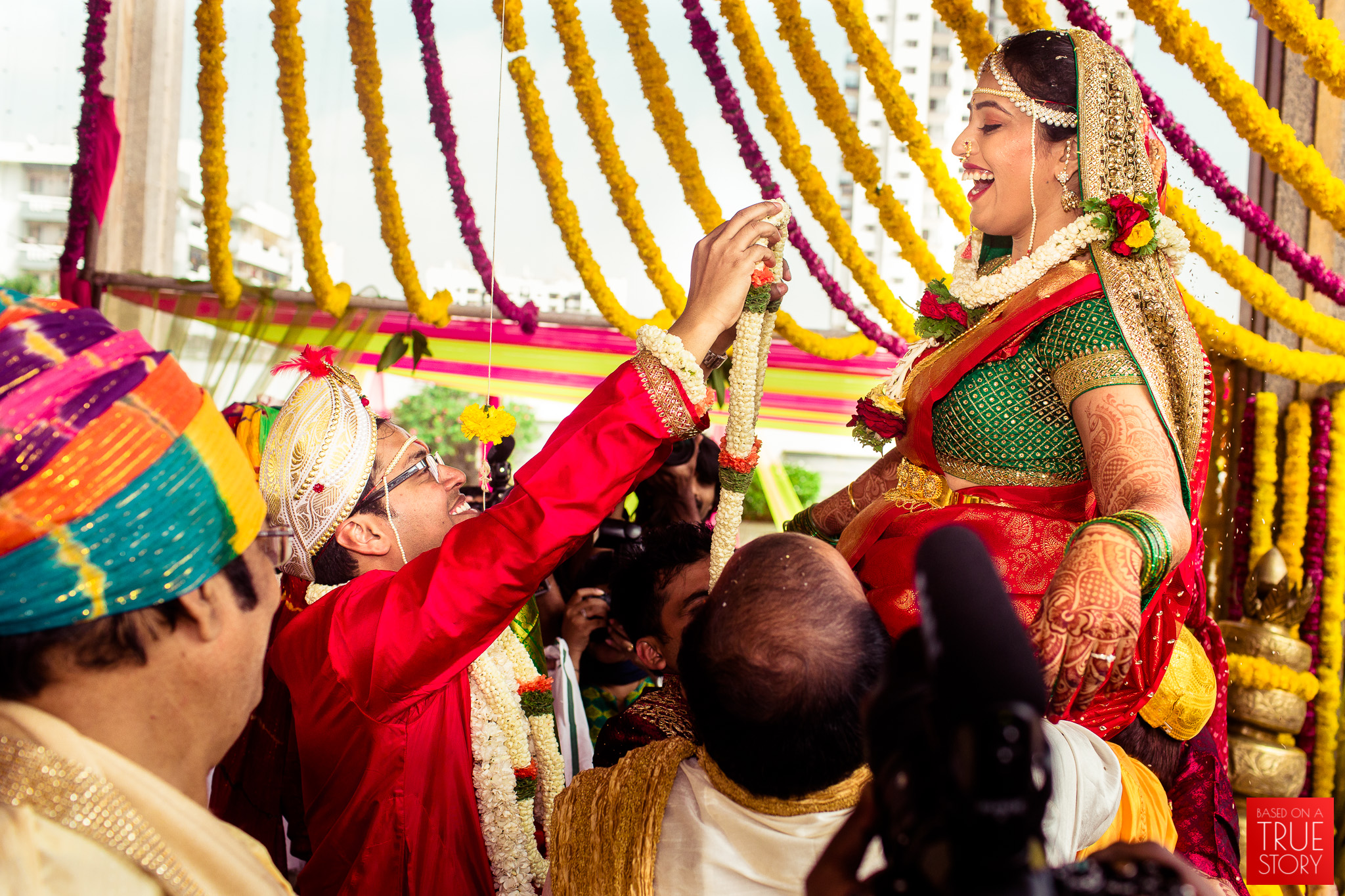 candid-wedding-photographers-bangalore-0043.jpg