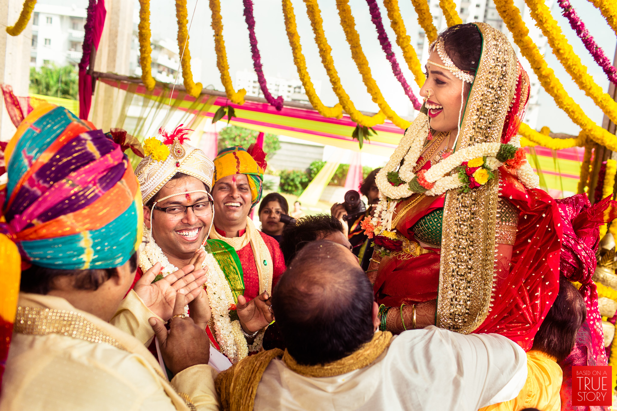 candid-wedding-photographers-bangalore-0044.jpg