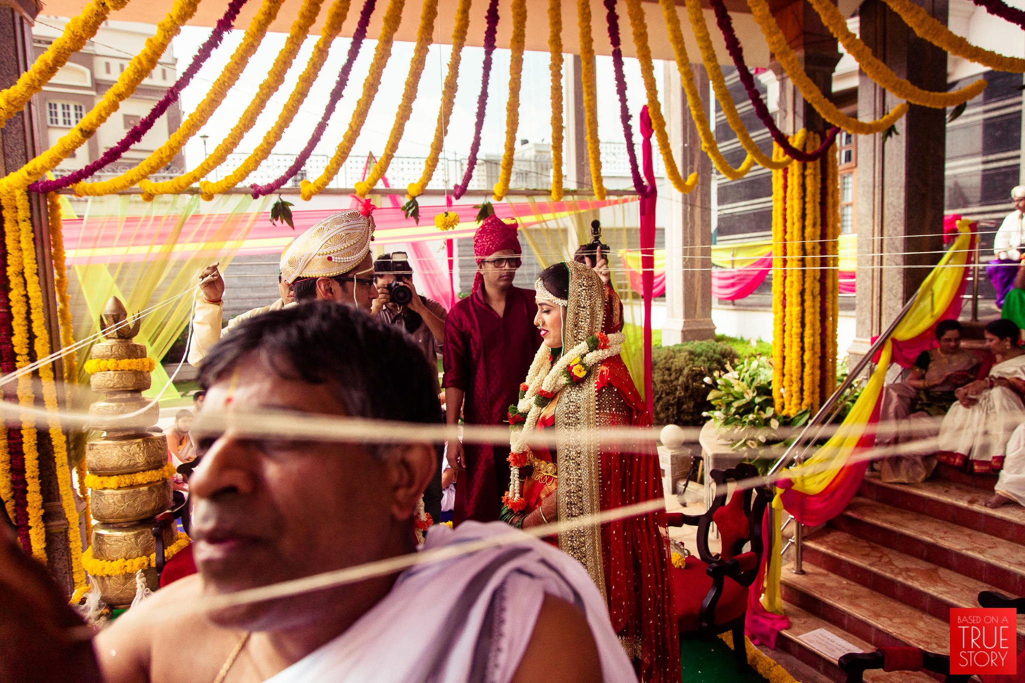 candid-wedding-photographers-bangalore-0045.jpg