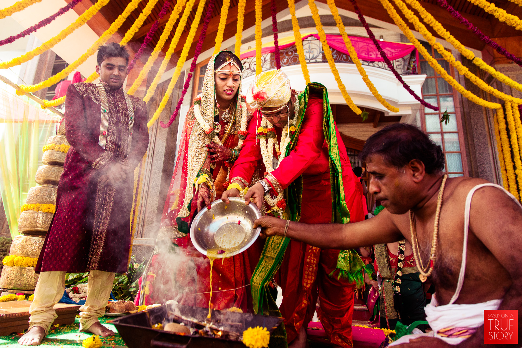 candid-wedding-photographers-bangalore-0063.jpg