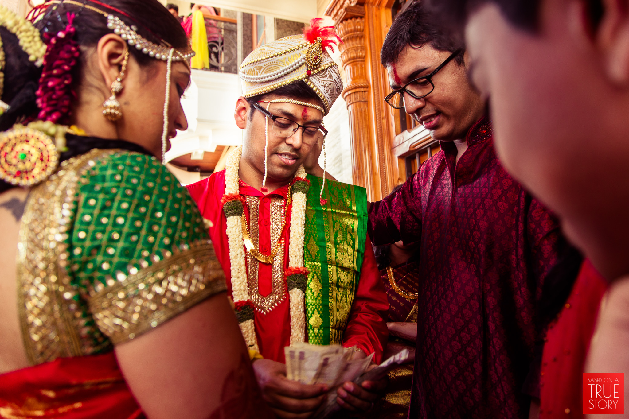 candid-wedding-photographers-bangalore-0066.jpg