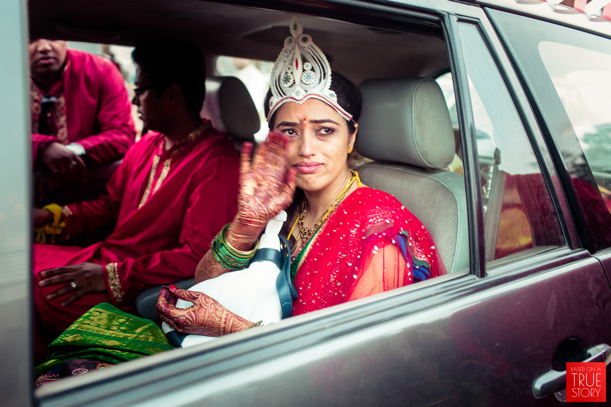 candid-wedding-photographers-bangalore-0071.jpg