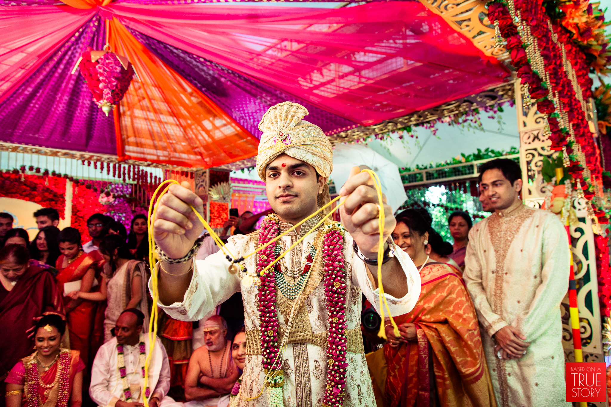 best-candid-wedding-photographers-bangalore-0047.jpg