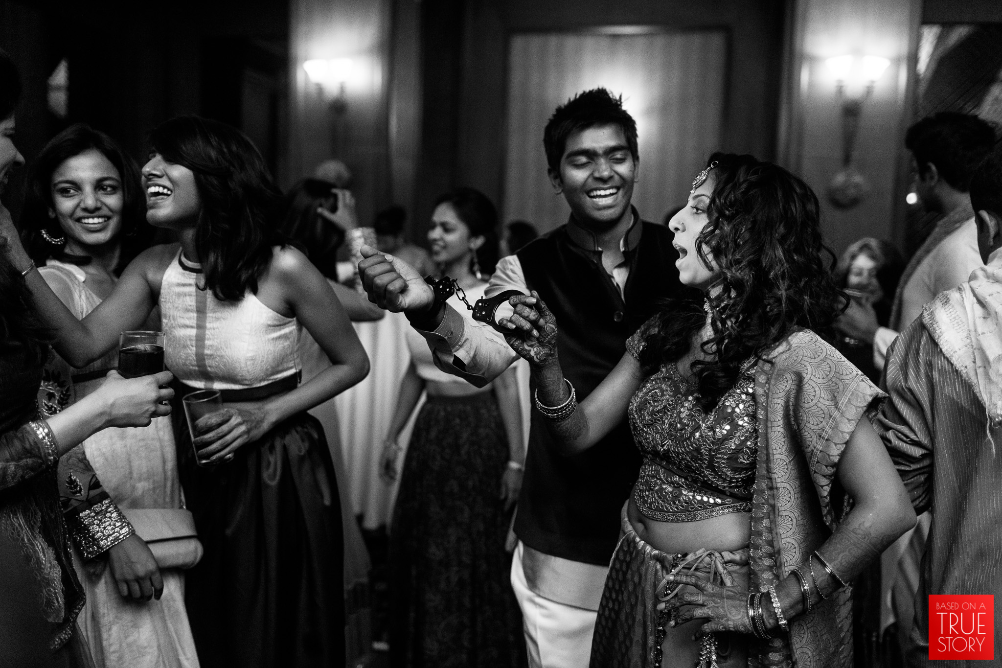 candid-wedding-photographers-bangalore-0015.jpg