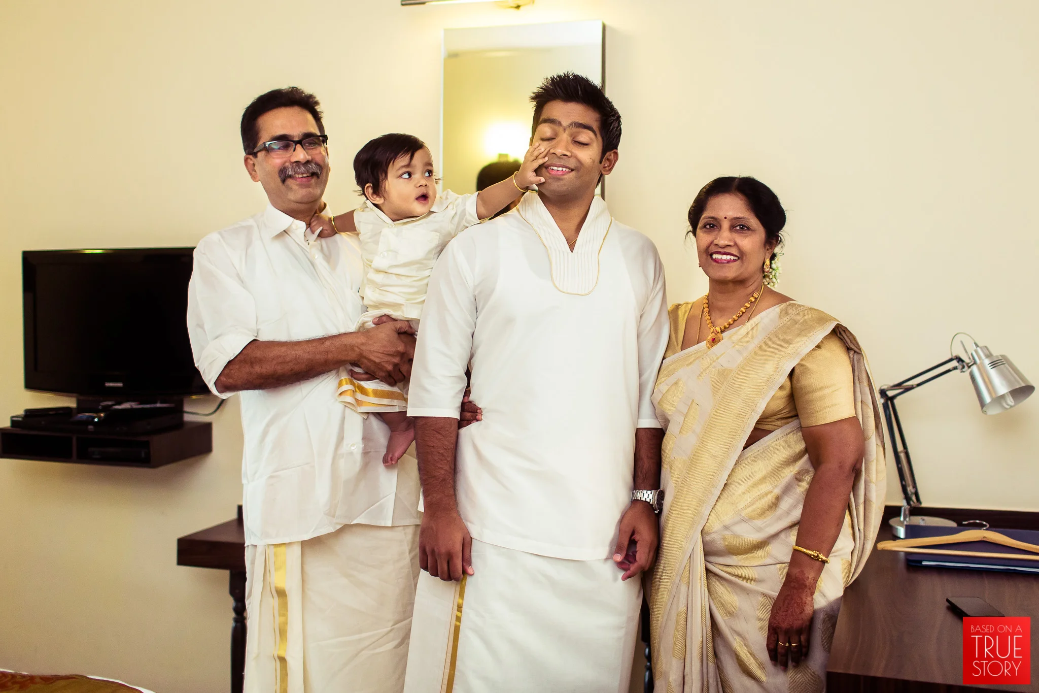 candid-wedding-photographers-bangalore-0023.jpg