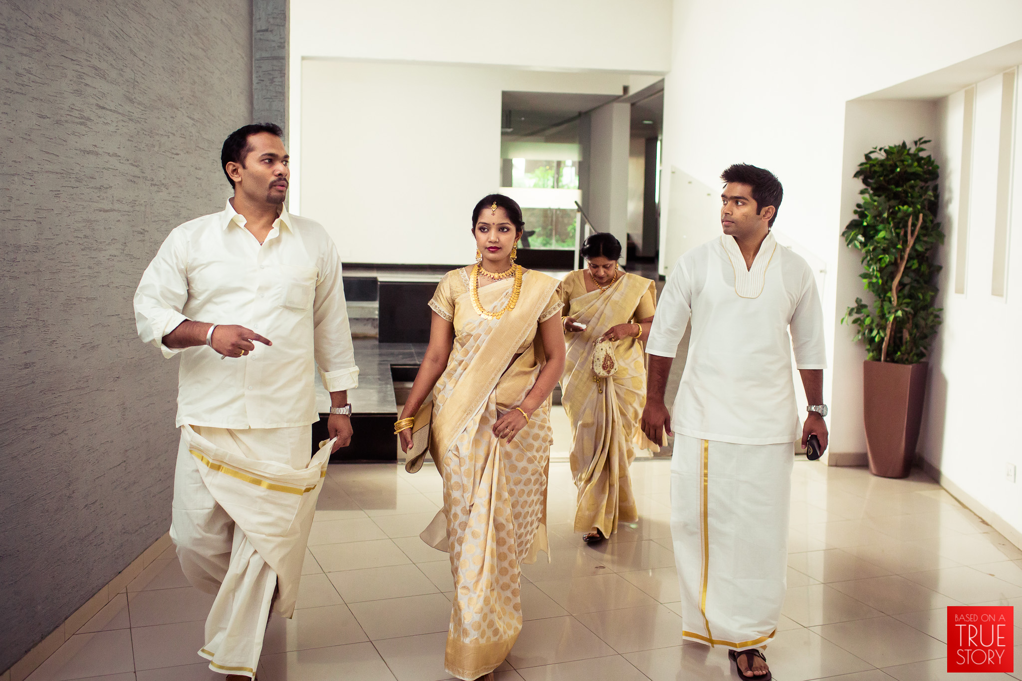 candid-wedding-photographers-bangalore-0026.jpg