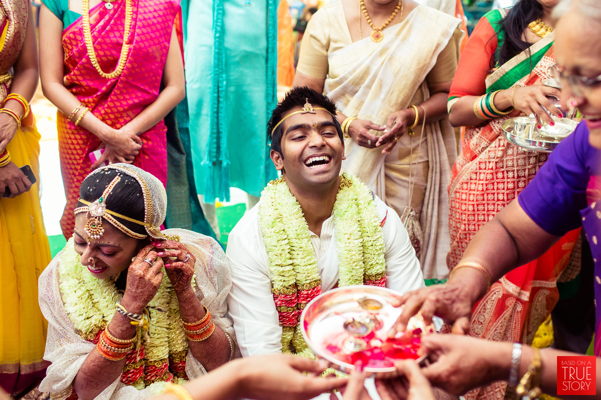candid-wedding-photographers-bangalore-0062.jpg
