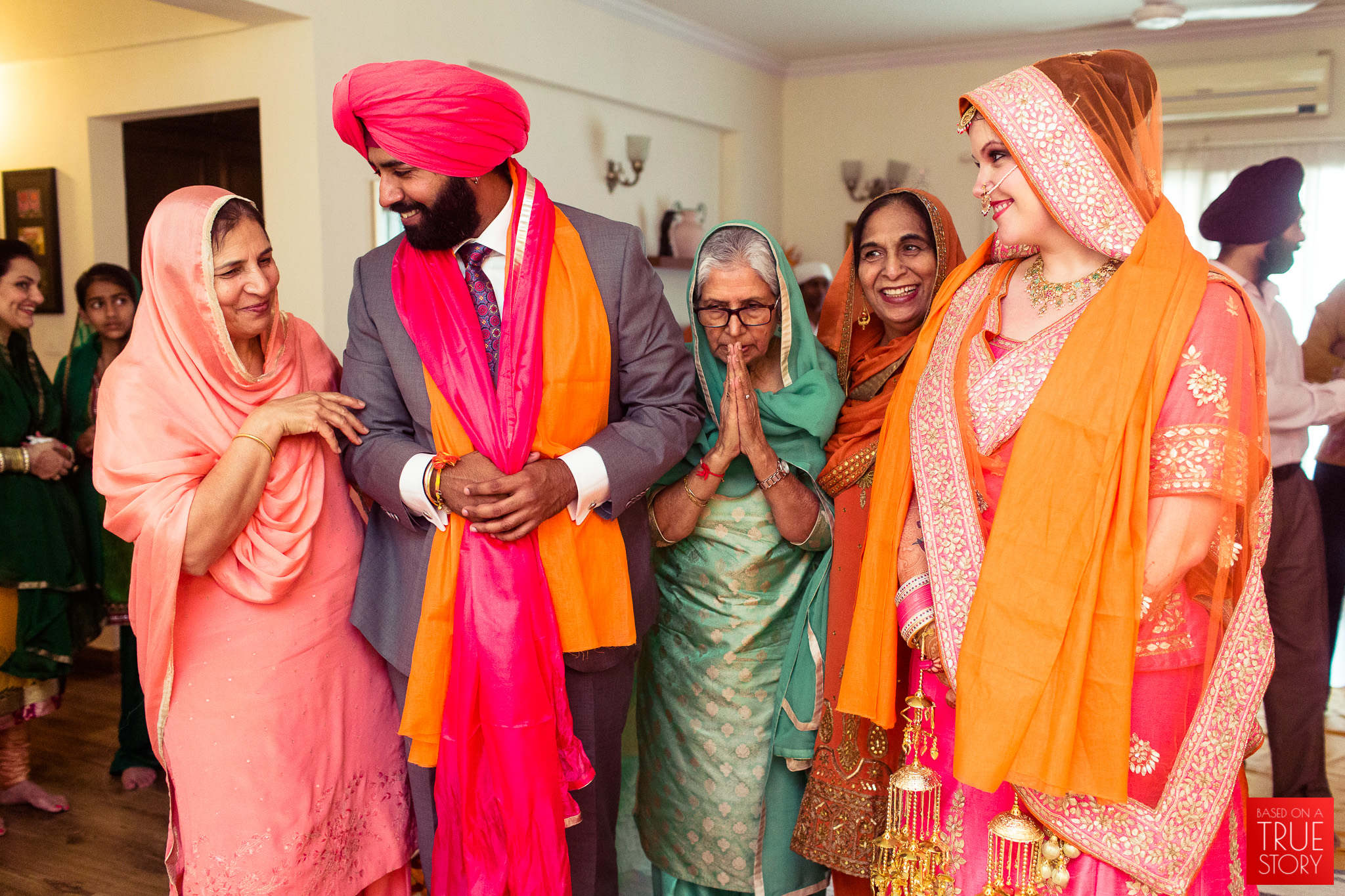 candid-photography-sikh-wedding-bangalore-0024.jpg