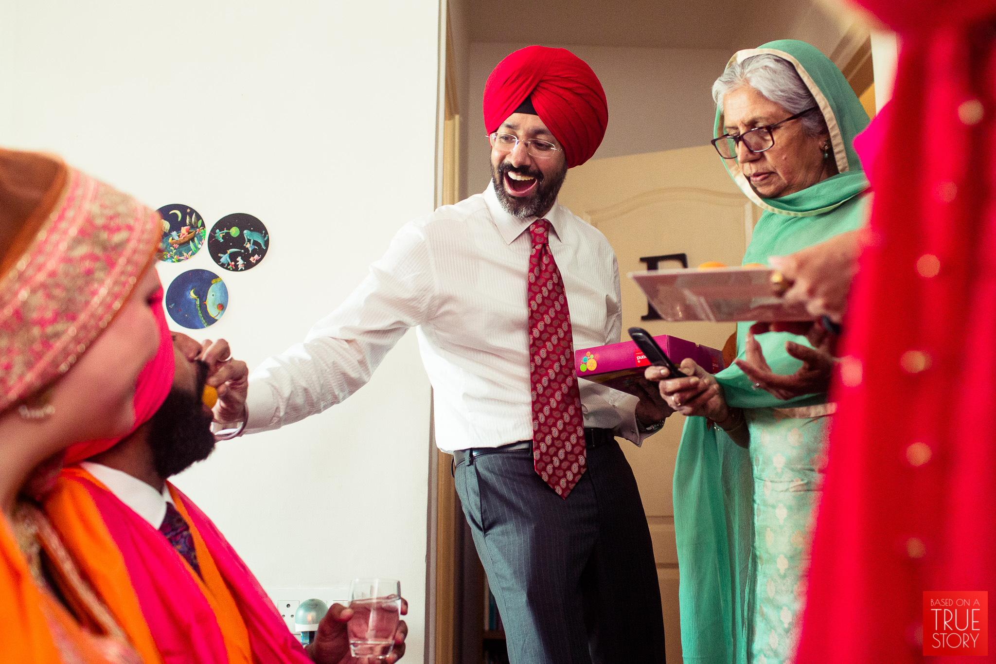 candid-photography-sikh-wedding-bangalore-0029.jpg