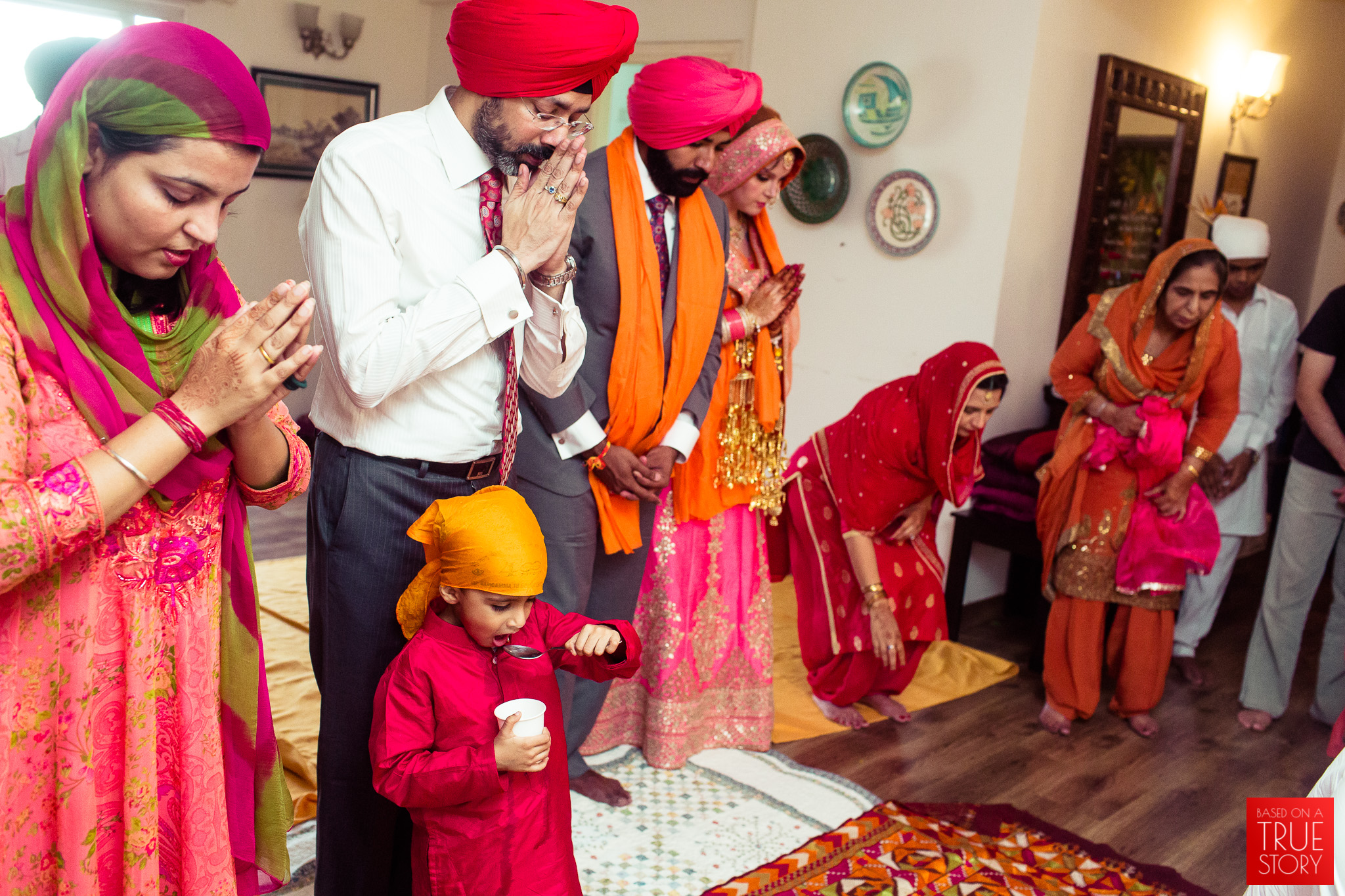candid-photography-sikh-wedding-bangalore-0034.jpg