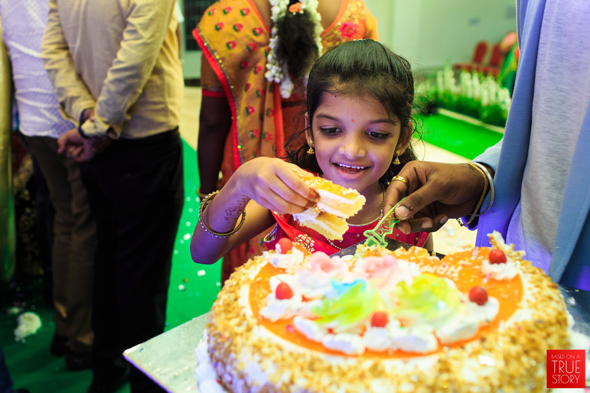 Tamil-Candid-Wedding-Photography-0040.jpg