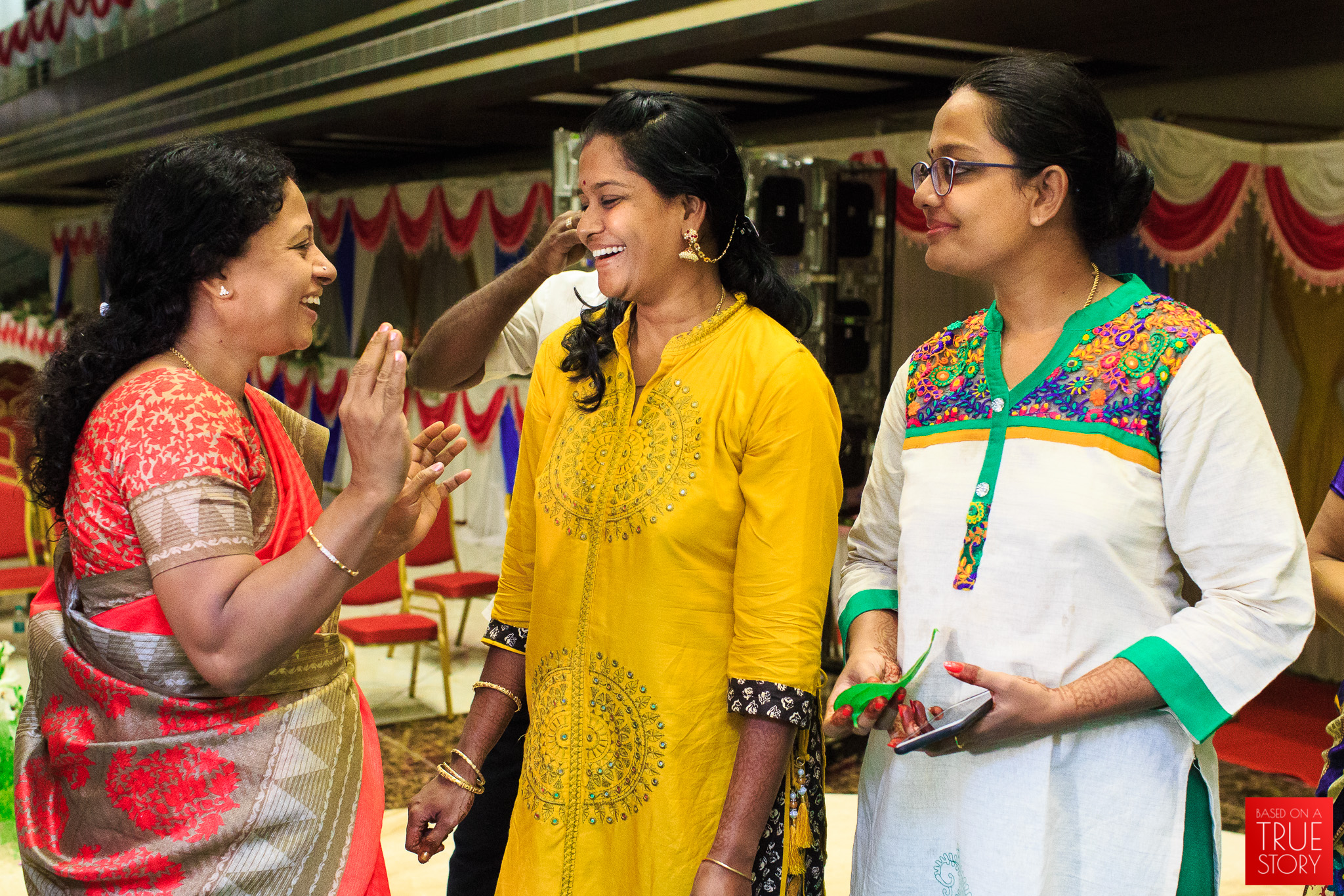 Tamil-Candid-Wedding-Photography-0055.jpg