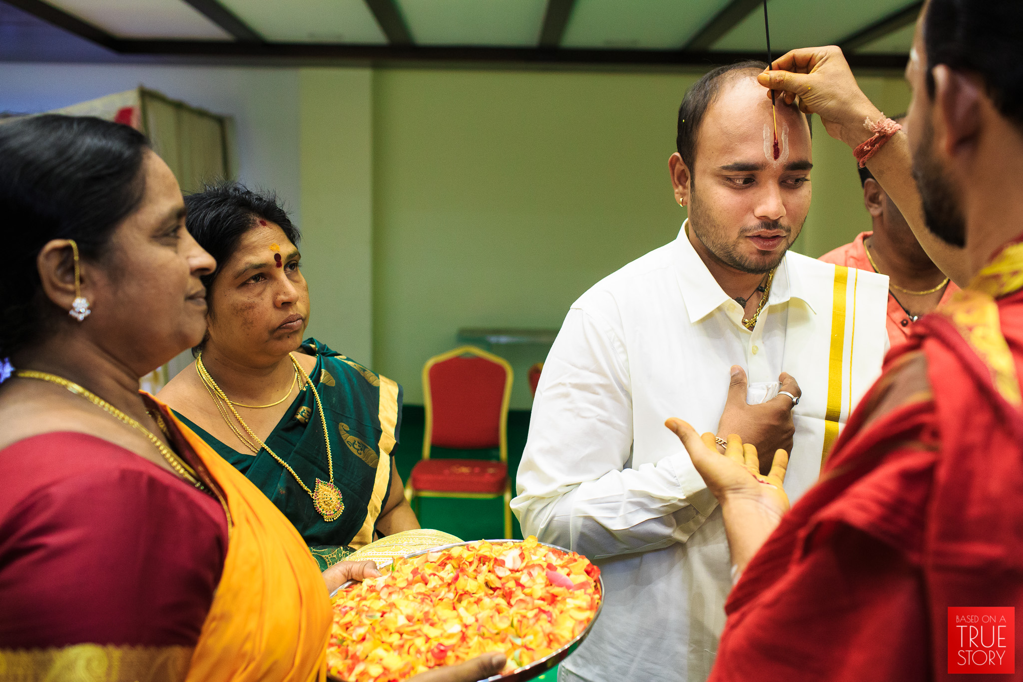 Tamil-Candid-Wedding-Photography-0061.jpg