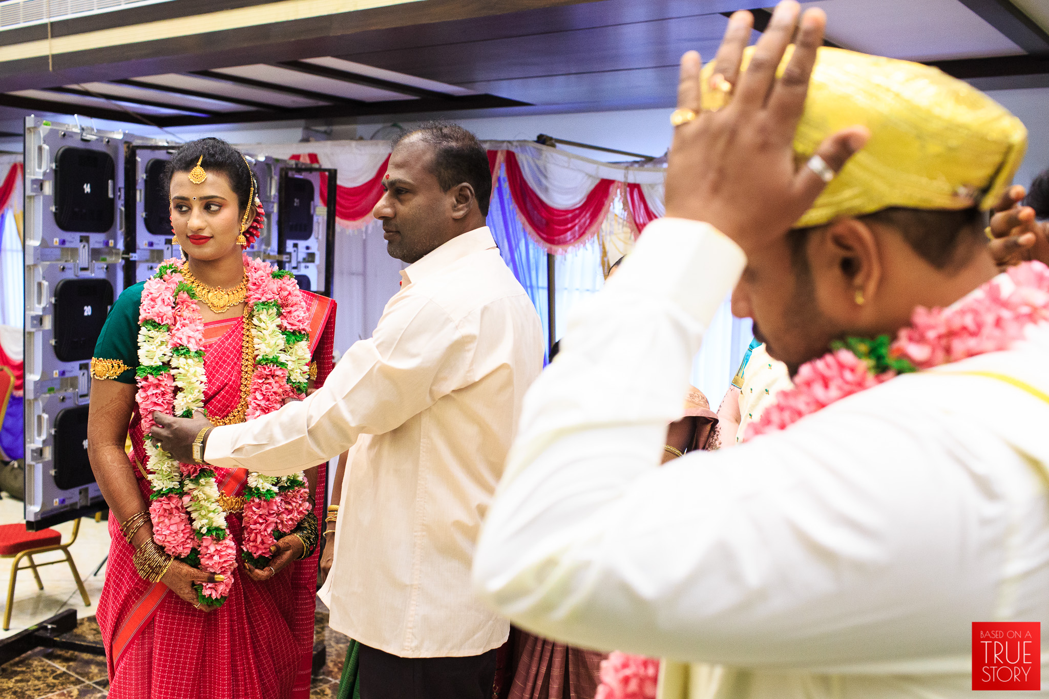 Tamil-Candid-Wedding-Photography-0065.jpg